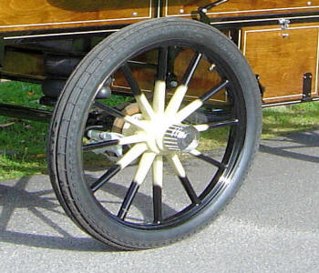 Horse Carriage Tyre Road Tread